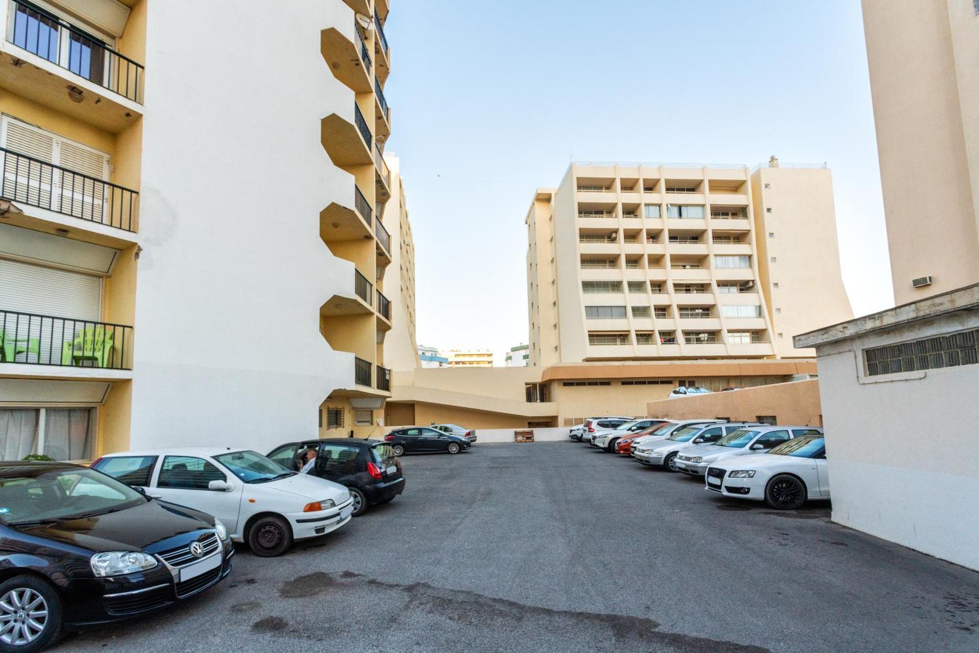 Bnb Homes Praia Da Rocha Beach Bright Apartment 50 M Away From The Ocean ポルティマン エクステリア 写真