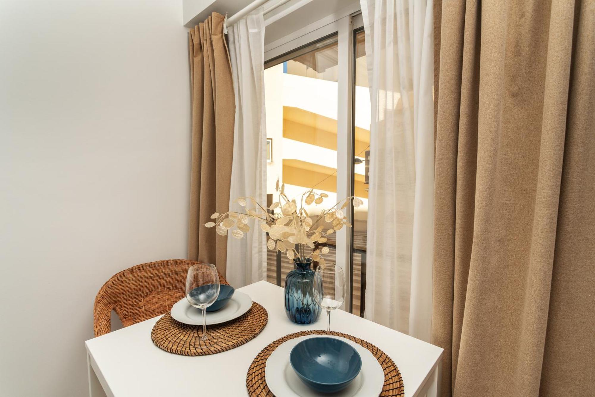 Bnb Homes Praia Da Rocha Beach Bright Apartment 50 M Away From The Ocean ポルティマン エクステリア 写真